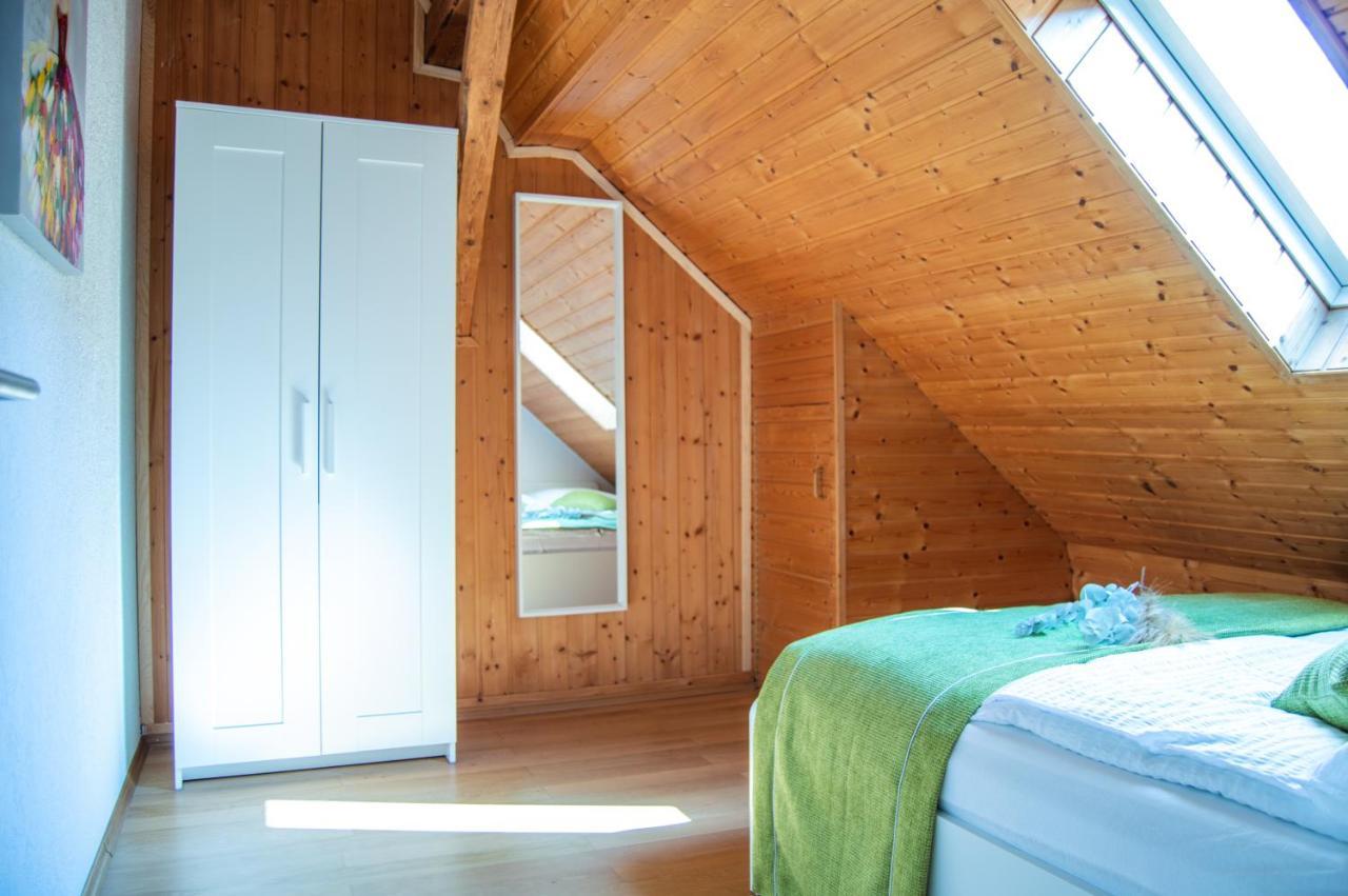 Wellness Mitten In Der Wasserfallstadt Triberg Triberg im Schwarzwald ภายนอก รูปภาพ