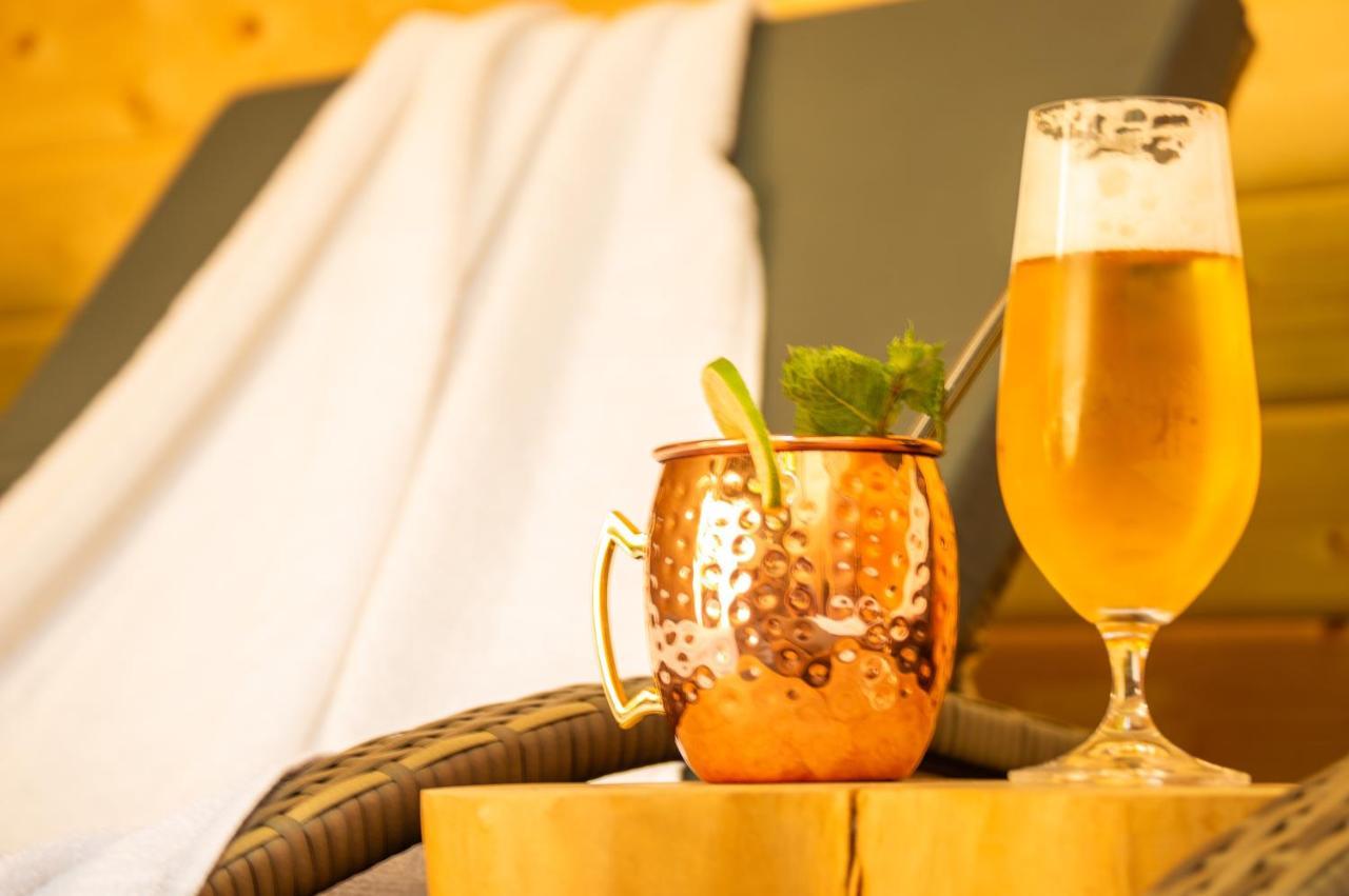 Wellness Mitten In Der Wasserfallstadt Triberg Triberg im Schwarzwald ภายนอก รูปภาพ